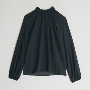 Need Supply - Farrow -Harriete Smocked Top (S)